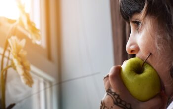 Here’s Why You Should Eat More Apples